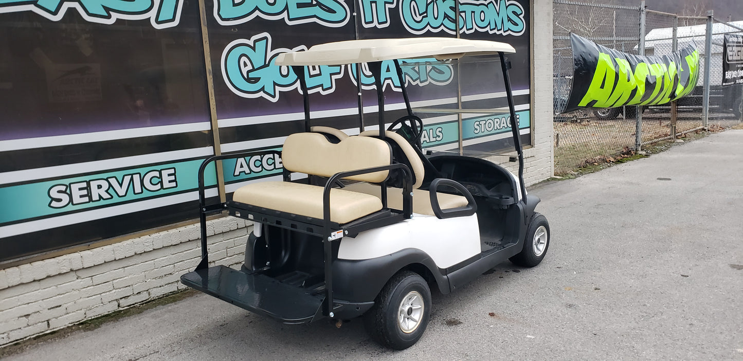 2005 GAS CLUB CAR PRECEDENT GOLF CART *SOLD*