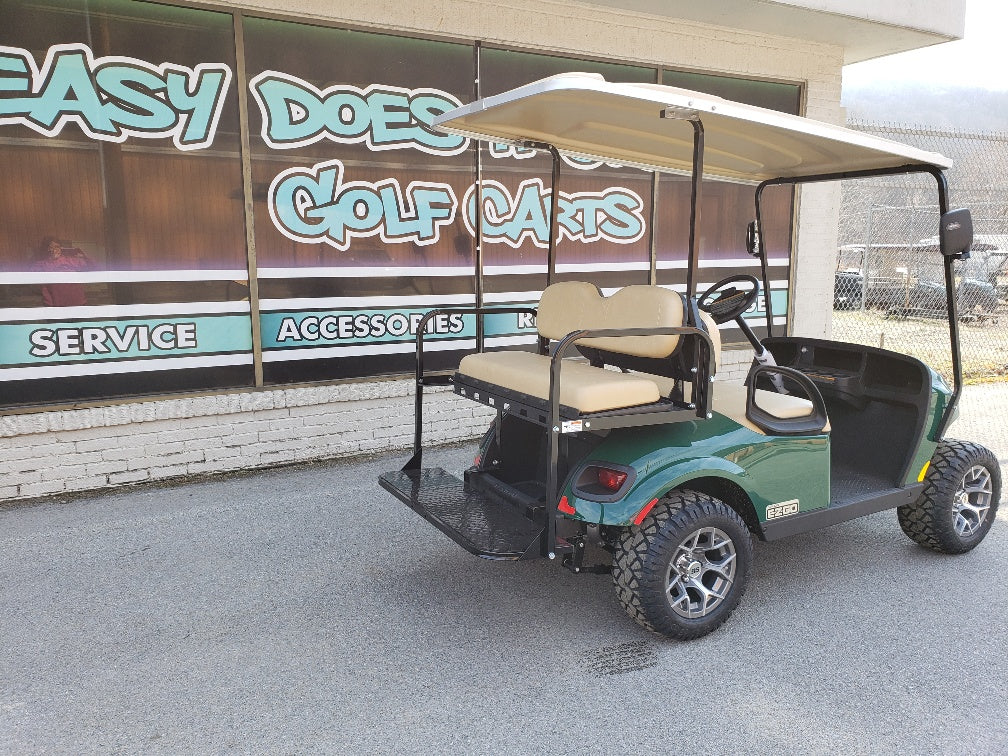 2019 GAS EZGO TXT VALOR GOLF CART - GREEN *SOLD*