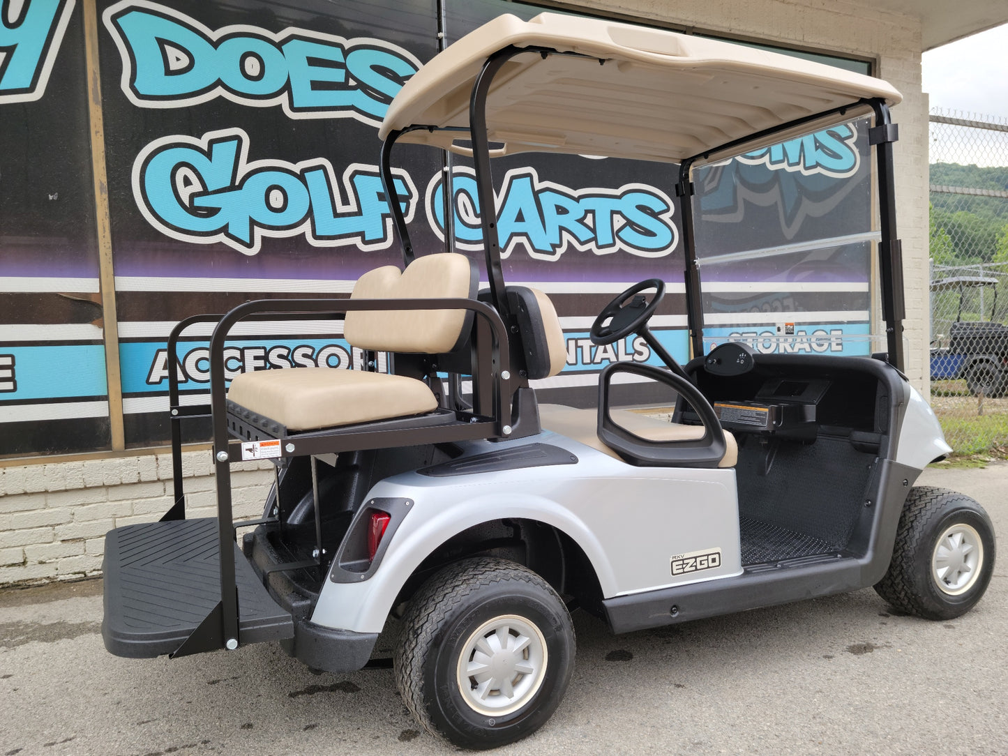2017 EZGO RXV - Silver w/ Stone Seats *SOLD*