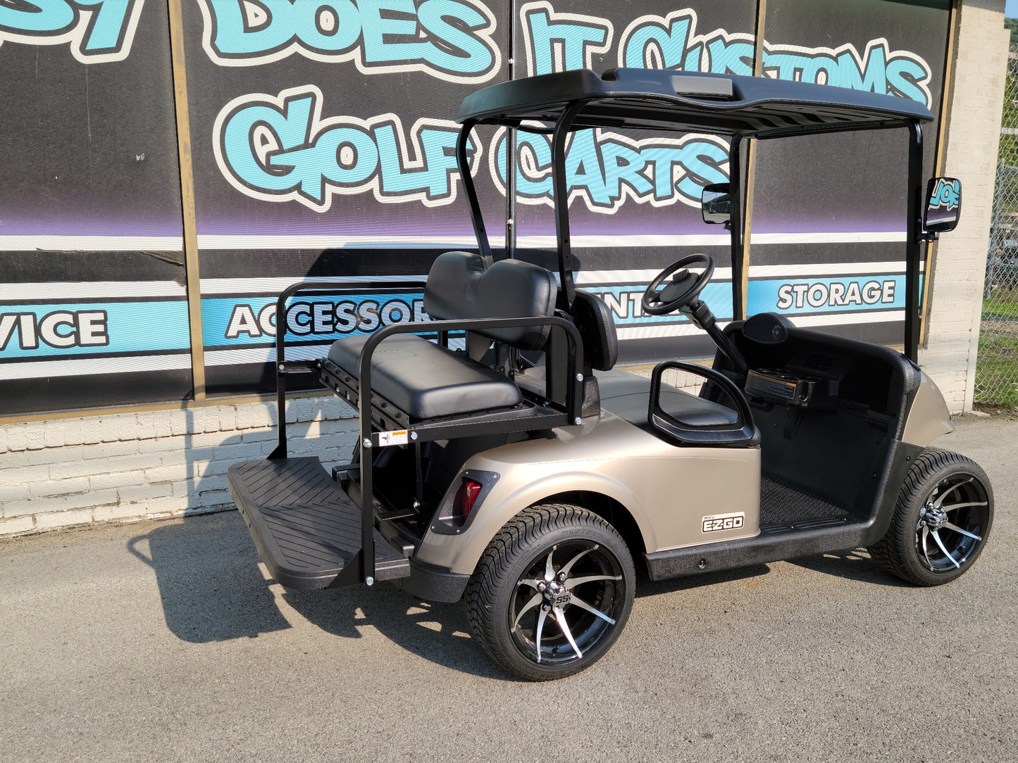 2017 Electric EZGO RXV - Almond *SOLD*