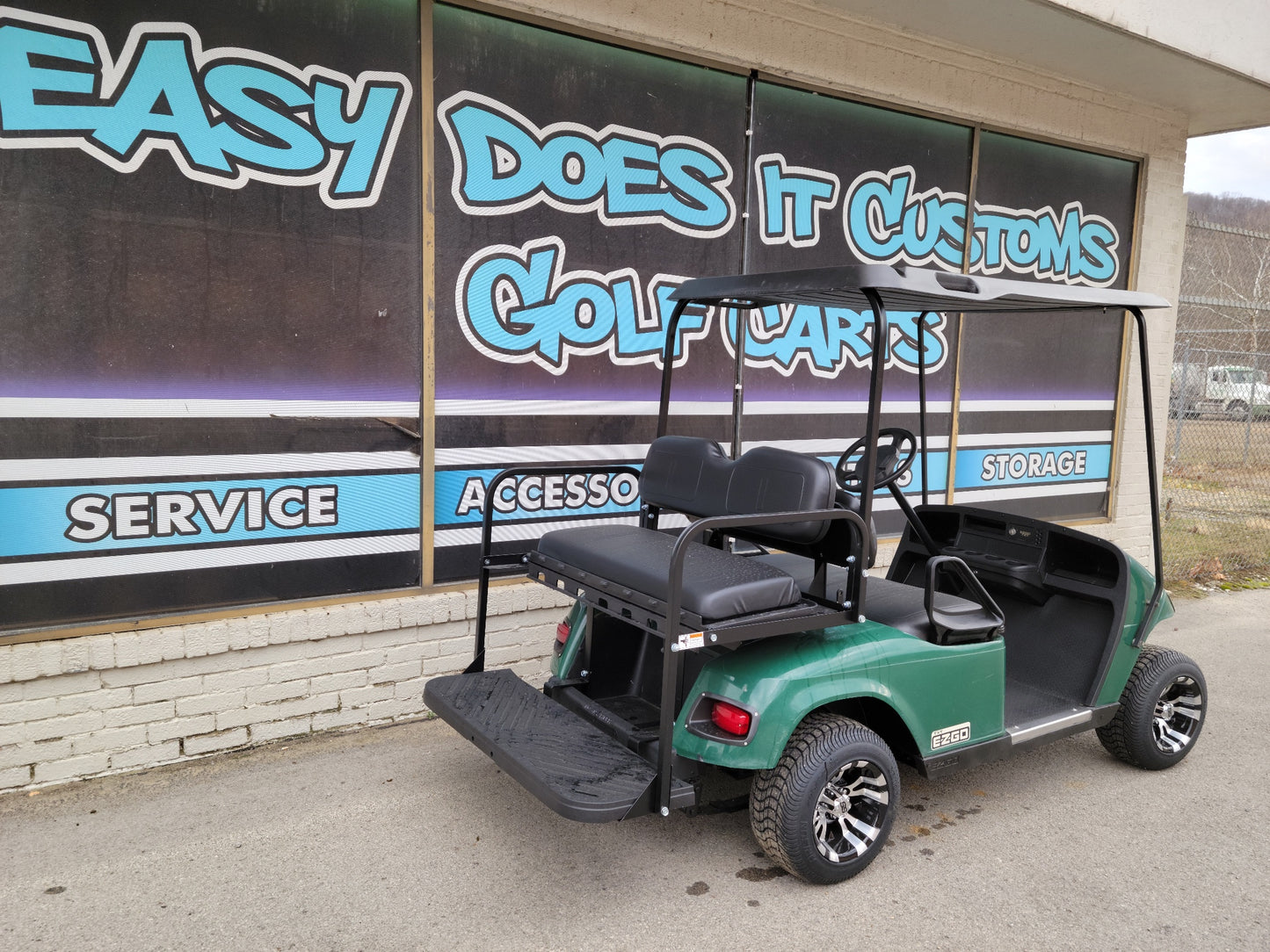 EZGO TXT - Gas with black seats and custom wheels *SOLD*