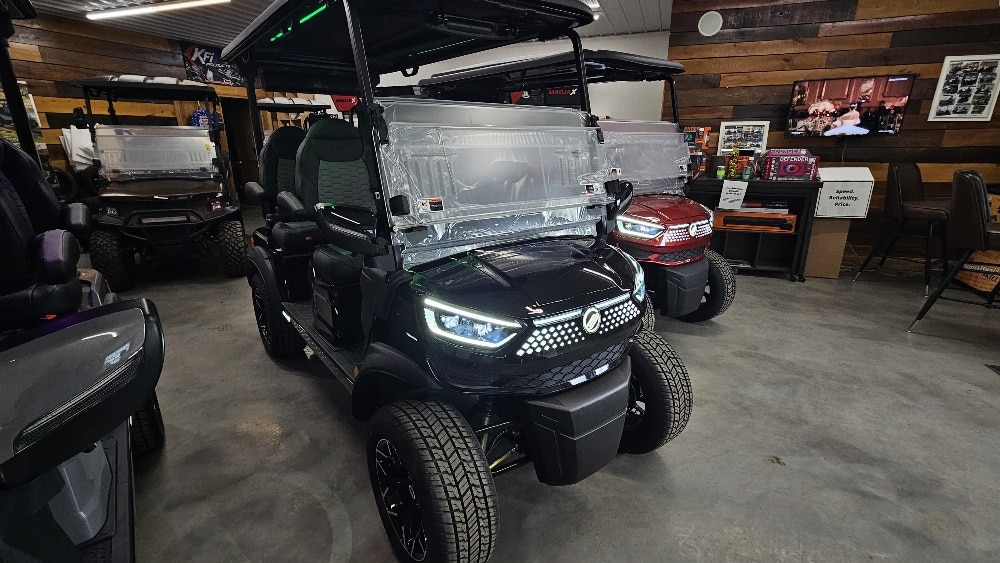 2026 MadJax Ascent in Raven Black